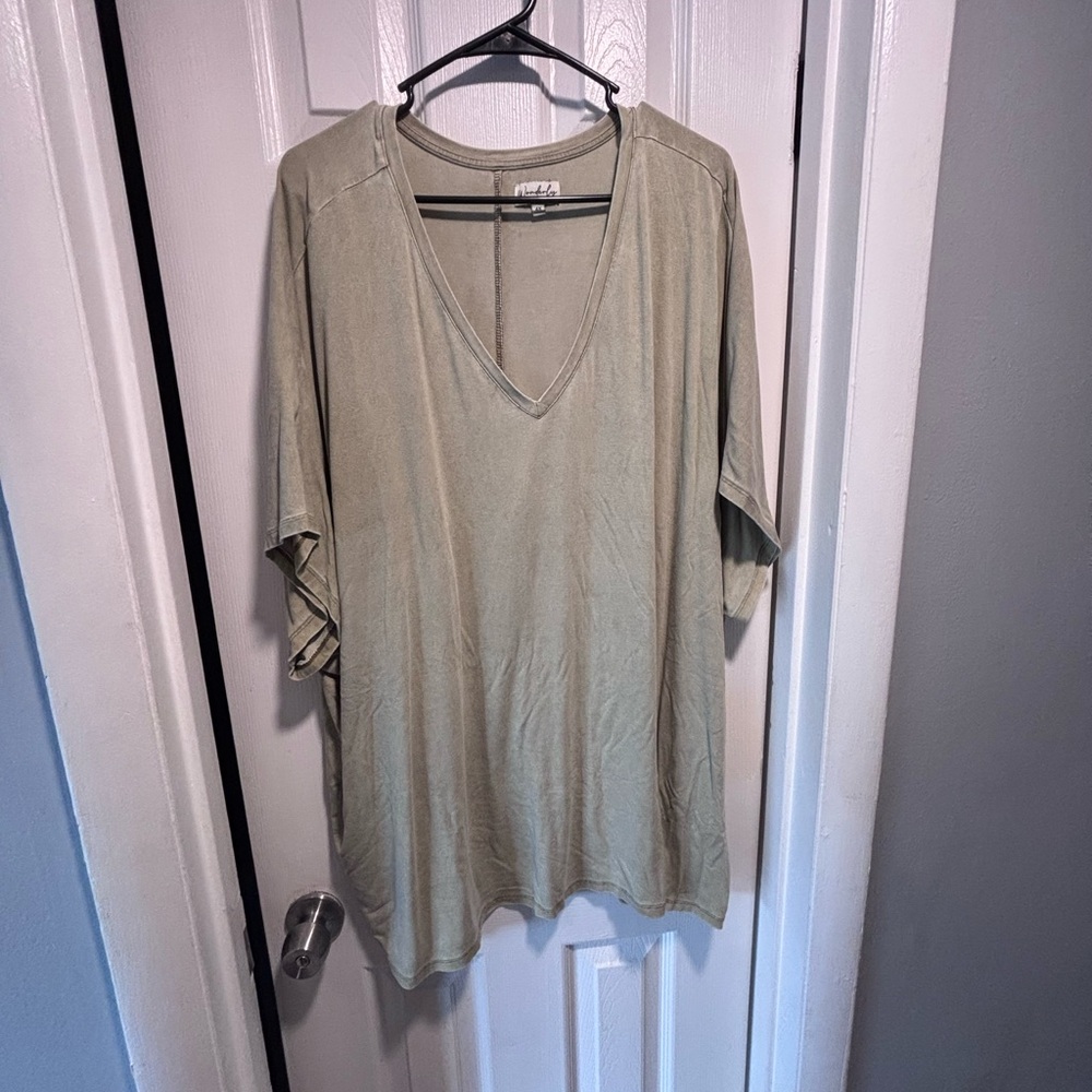 Wonderly Cream Tunic with 3/4 Sleeve Oversized Relaxed Fit